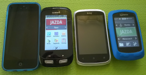 Porównanie rozmiarów : iPhone 5, Edge 1000, HTC Desire, Edge 810.